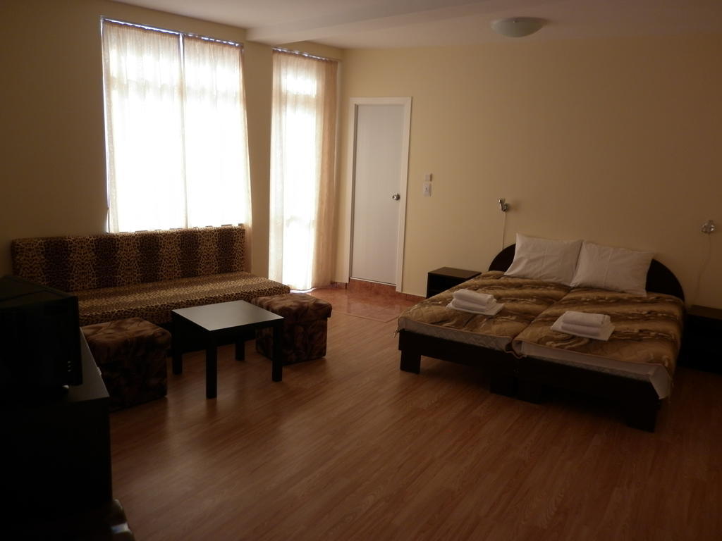 Ivanova Cheshma Guest House Varna Bagian luar foto